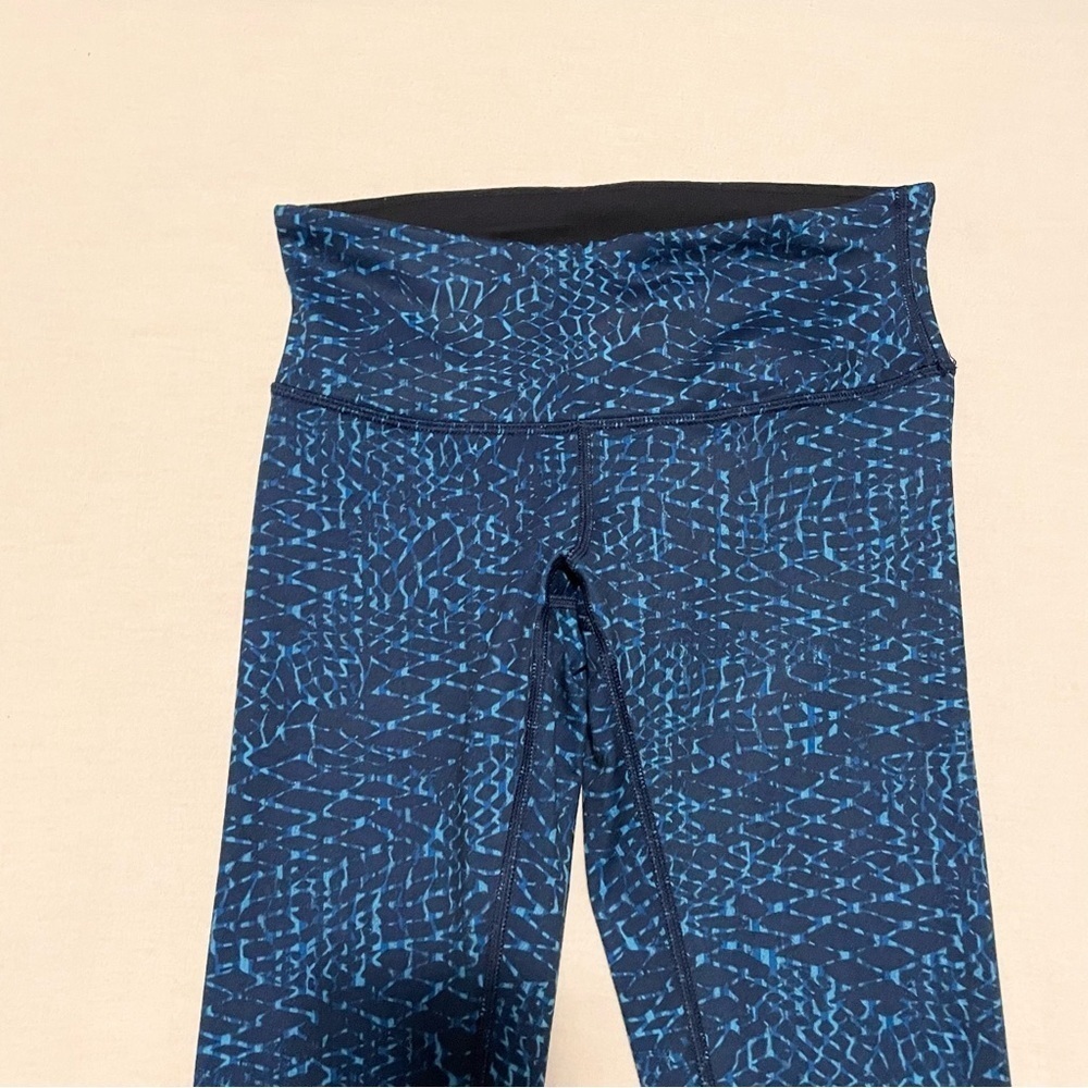 Lululemon Womens Patterned Leggings Size 4
